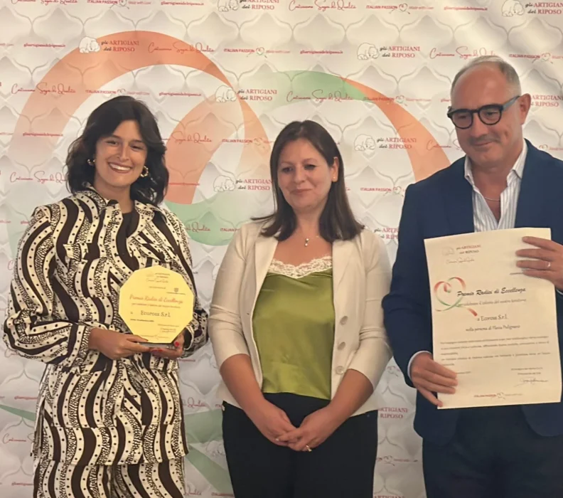 ECOROSS PREMIATA A ORIOLO CON IL RICONOSCIMENTO “RADICI DI ECCELLENZA”