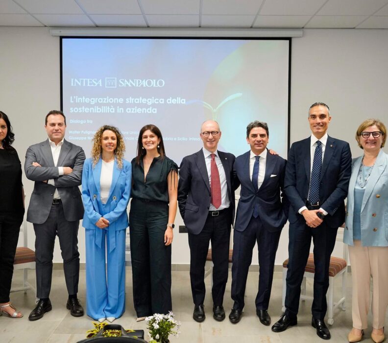 Intesa Sanpaolo sceglie il Parco Biometano Ecoross per l’evento dedicato alle imprese calabresi